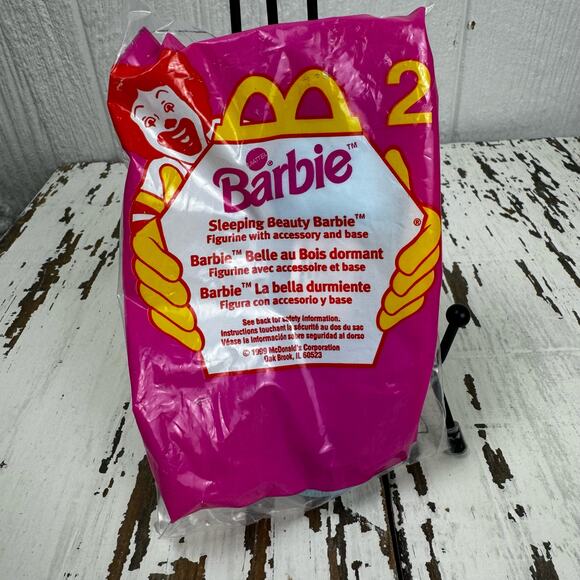 McDonalds Meal Toy 1999 Sleeping Beauty Barbie Figurine with Accessories #2 NIP - Picture 1 of 3